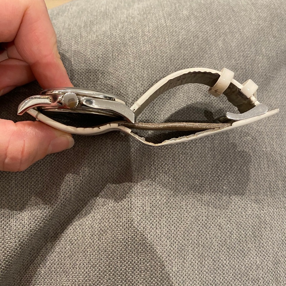 Pre loved Marc by Marc Jacobs watch - Picture 2 of 3